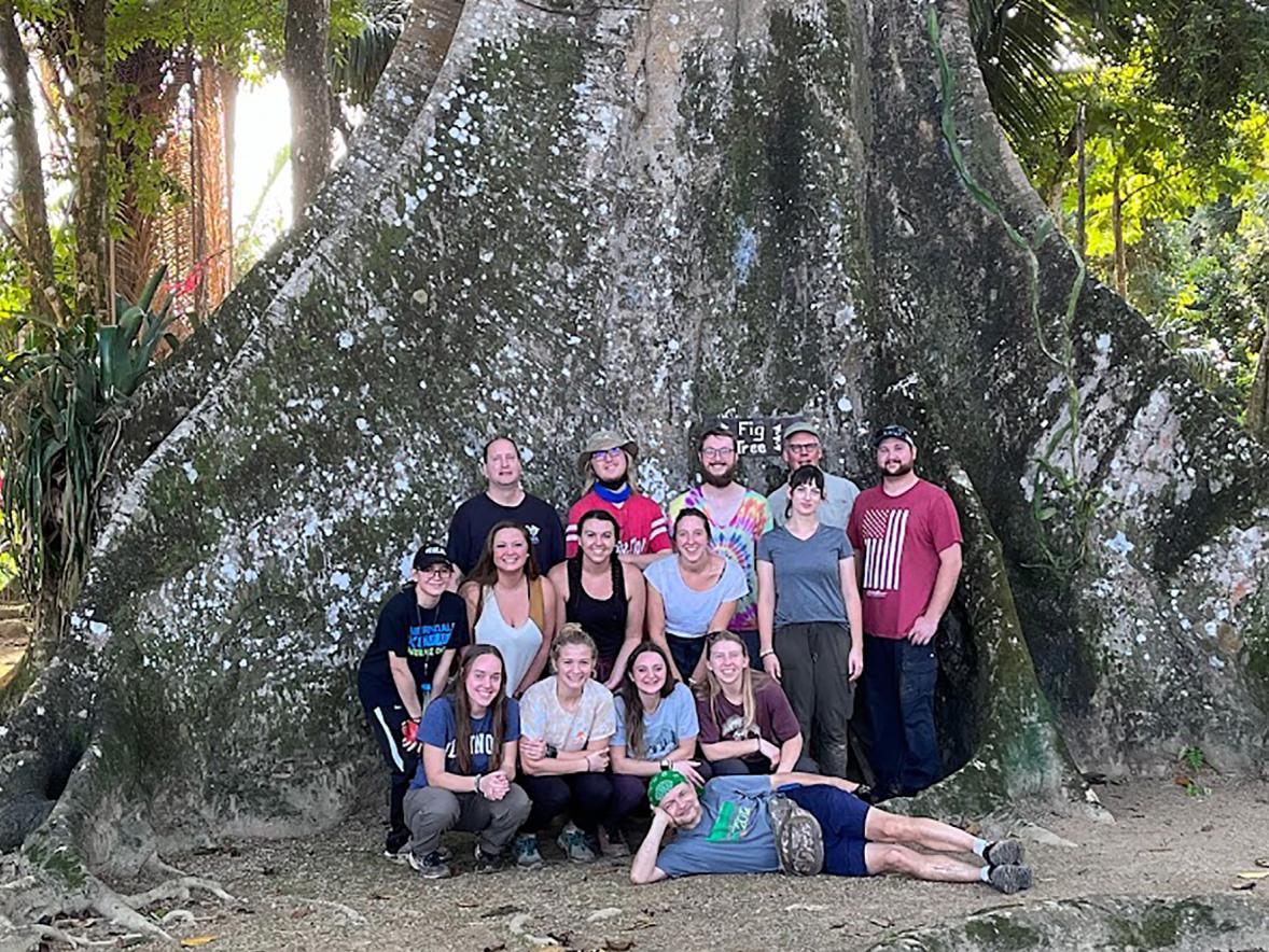 Winter science course takes students on eye-opening tour of Belize Featured Image